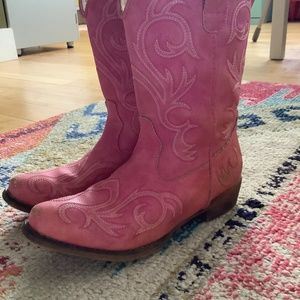 Western cowgirl boots size 2
